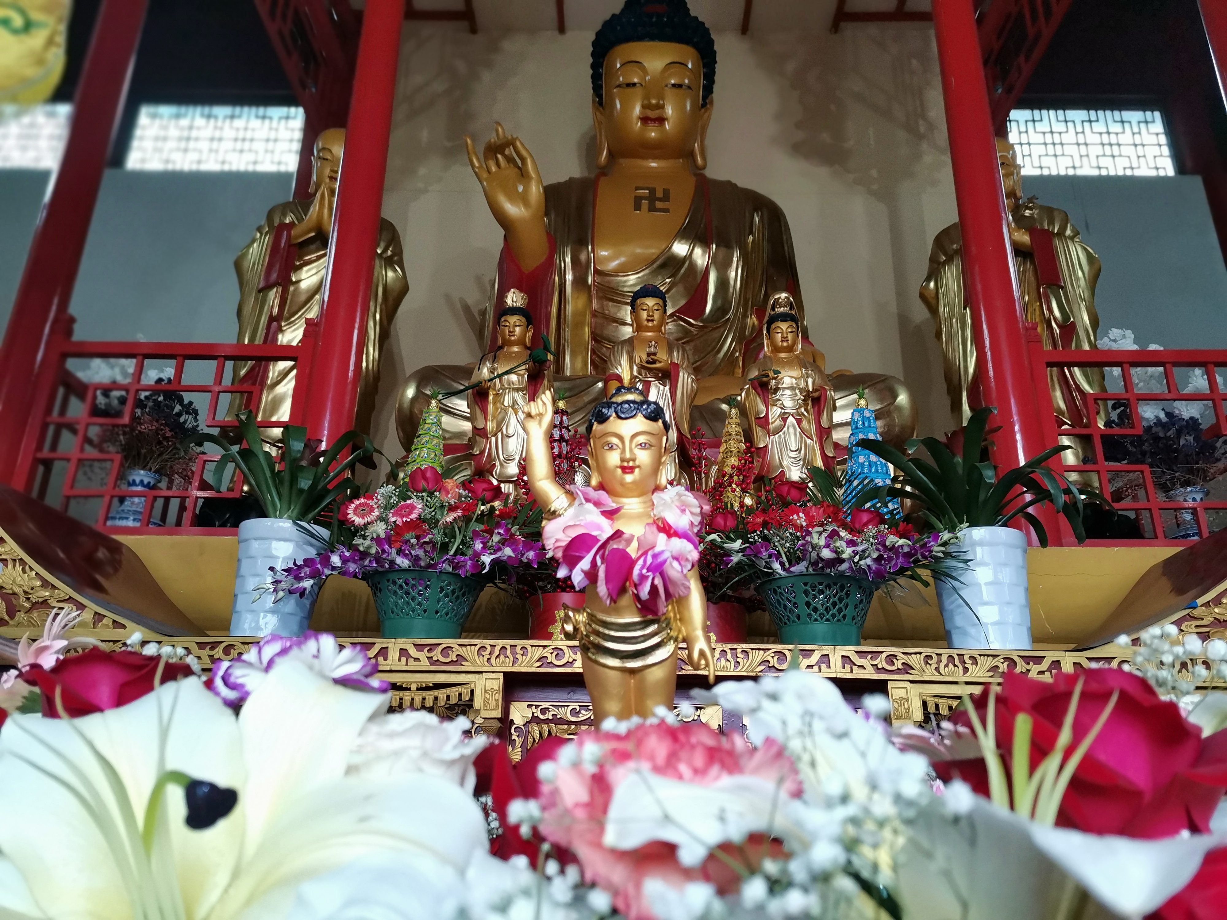 彩运网释迦牟尼佛圣诞法会圆满